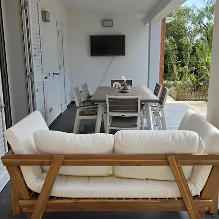 Villa The House On The Seashore *